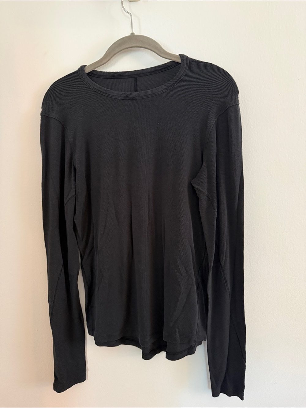lululemon athletica women’s Long Sleeve Crew - Charcoal Black